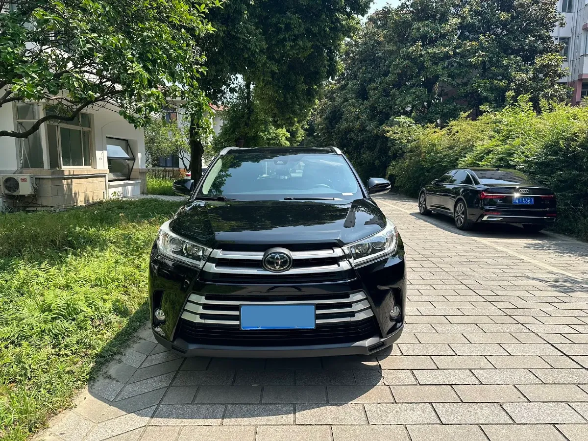 2018 Toyota Highlander 2.0T 220HP L4 6AT,autocango,china used car exporter,china ev exporter,chinese used car exporter,chinese used ev exporter
