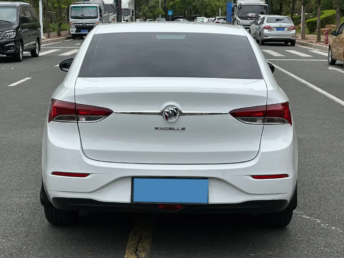 2021 Buick Excelle 1.5L 113HP L4 6AT,autocango,china used car exporter,china ev exporter,chinese used car exporter,chinese used ev exporter