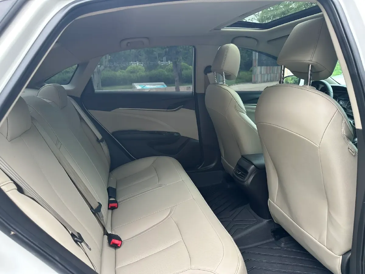 2021 Buick Excelle 1.5L 113HP L4 6AT,autocango,china used car exporter,china ev exporter,chinese used car exporter,chinese used ev exporter