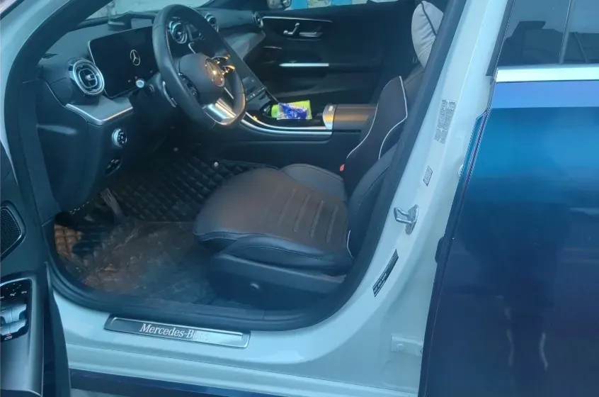 2023 Mercedes-Benz C Class 1.5T 204HP L4 9AT,autocango,china used car exporter,china ev exporter,chinese used car exporter,chinese used ev exporter