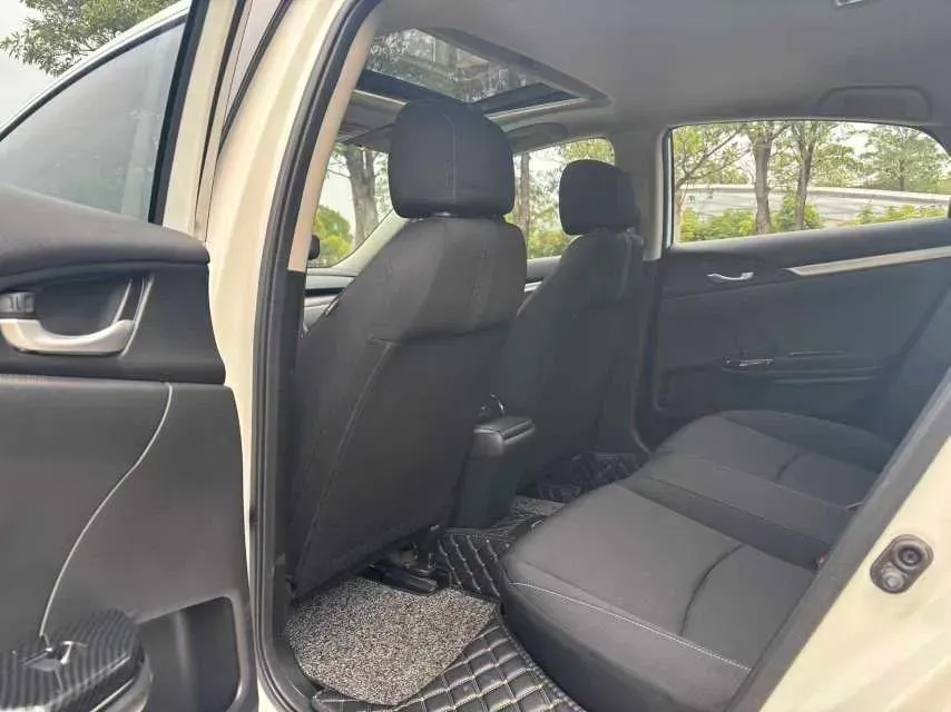 2019 Honda Civic 1.5T 177HP L4 CVT,autocango,china used car exporter,china ev exporter,chinese used car exporter,chinese used ev exporter