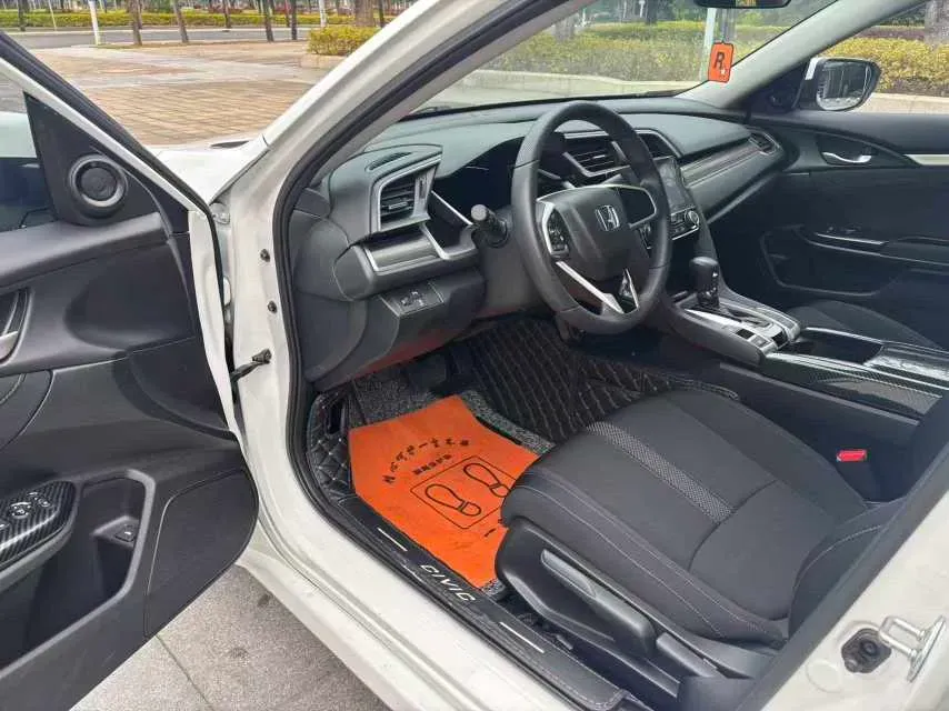 2019 Honda Civic 1.5T 177HP L4 CVT,autocango,china used car exporter,china ev exporter,chinese used car exporter,chinese used ev exporter