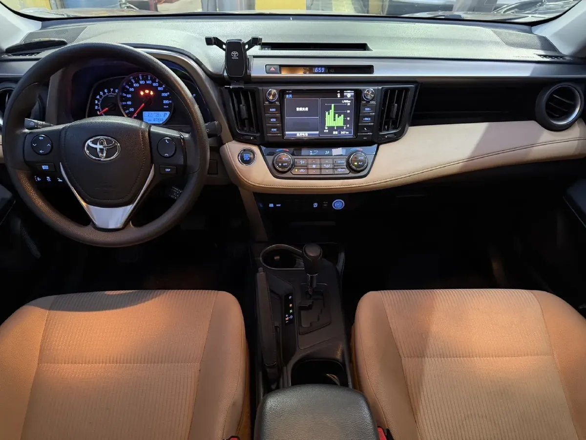 2018 Toyota RAV4 2.0L 151HP L4 CVT,autocango,china used car exporter,china ev exporter,chinese used car exporter,chinese used ev exporter