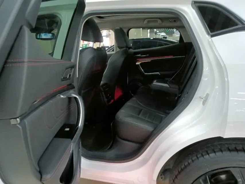 2020 WEY VV5 1.5T 171HP L4 7DCT,autocango,china used car exporter,china ev exporter,chinese used car exporter,chinese used ev exporter
