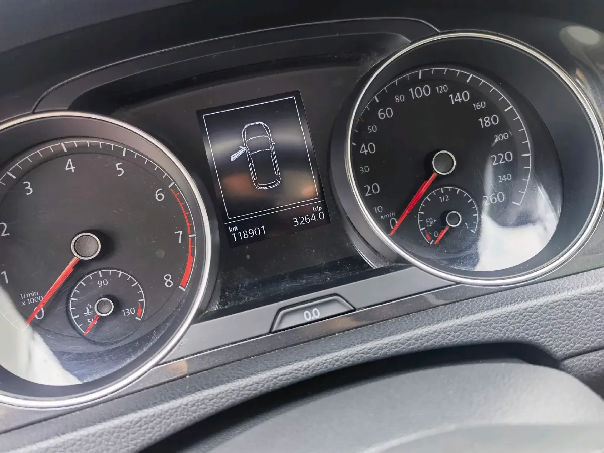 2019 Volkswagen Golf 1.4T 150HP L4 7DCT,autocango,china used car exporter,china ev exporter,chinese used car exporter,chinese used ev exporter