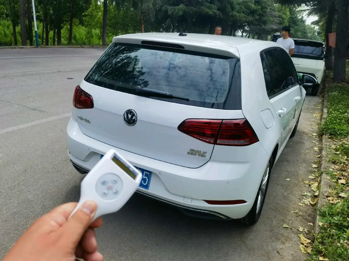 2019 Volkswagen Golf 1.4T 150HP L4 7DCT,autocango,china used car exporter,china ev exporter,chinese used car exporter,chinese used ev exporter