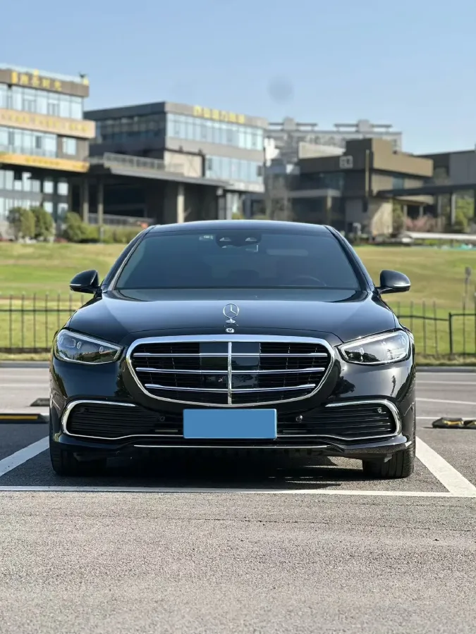 2022 Mercedes-Benz S Class 2.5T 367HP L6 9AT,autocango,china used car exporter,china ev exporter,chinese used car exporter,chinese used ev exporter