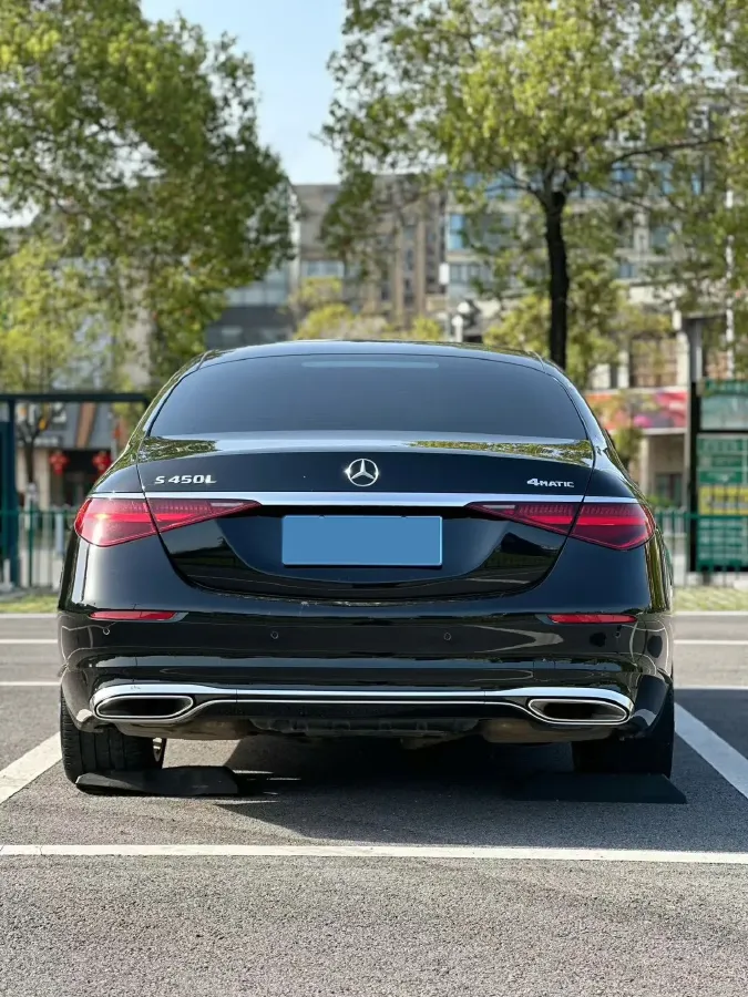 2022 Mercedes-Benz S Class 2.5T 367HP L6 9AT,autocango,china used car exporter,china ev exporter,chinese used car exporter,chinese used ev exporter