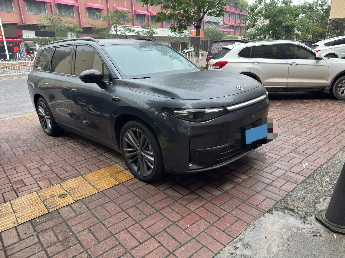 2025 LinkTour E-M8 BEV 65KWH,autocango,china used car exporter,china ev exporter,chinese used car exporter,chinese used ev exporter