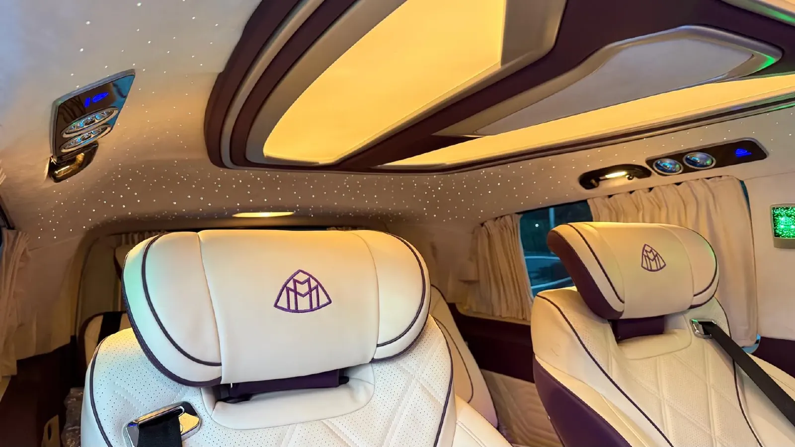 2023 Mercedes-Benz Vito 2.0T 211HP L4 9AT,autocango,china used car exporter,china ev exporter,chinese used car exporter,chinese used ev exporter
