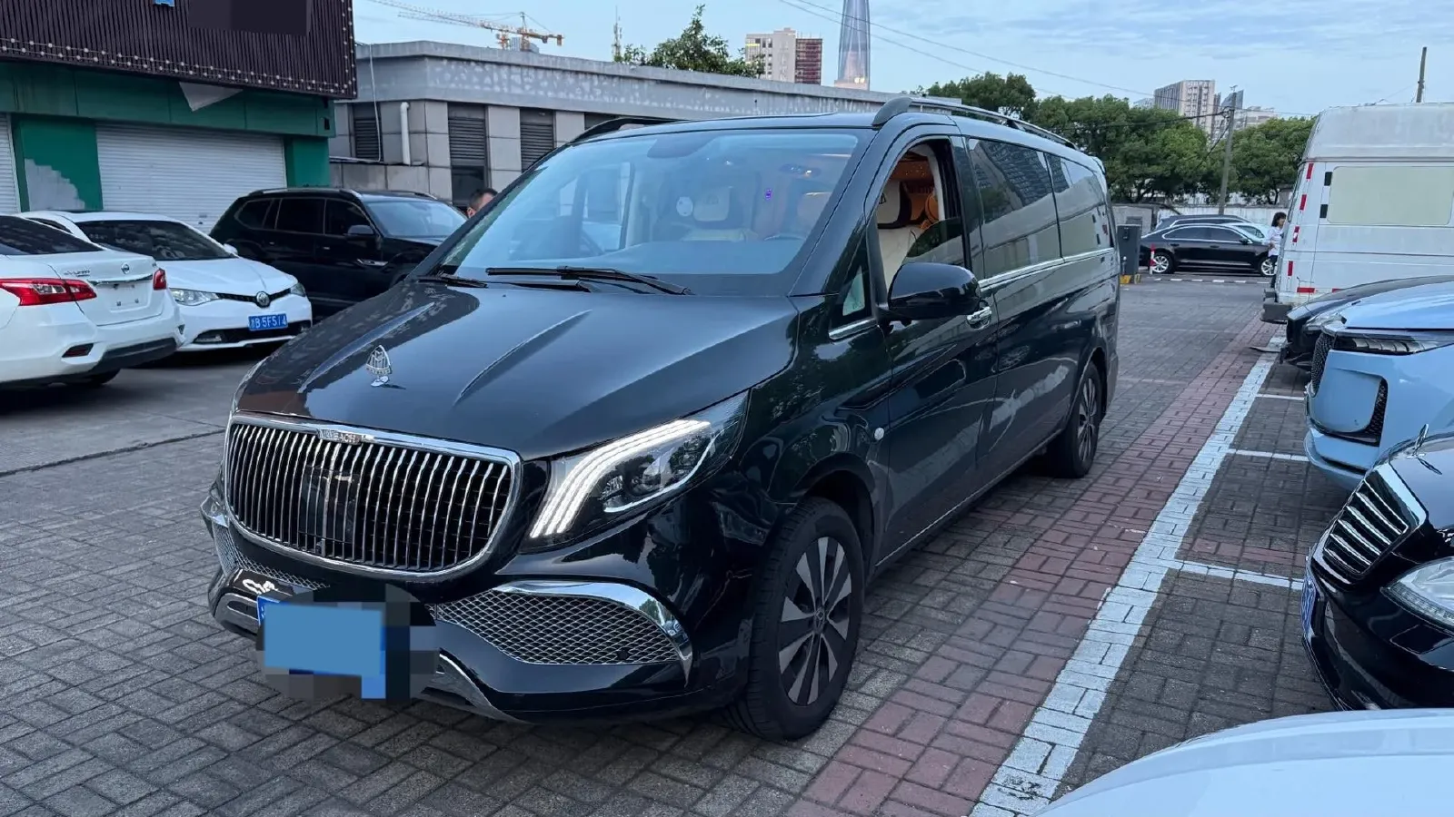 2023 Mercedes-Benz Vito 2.0T 211HP L4 9AT,autocango,china used car exporter,china ev exporter,chinese used car exporter,chinese used ev exporter