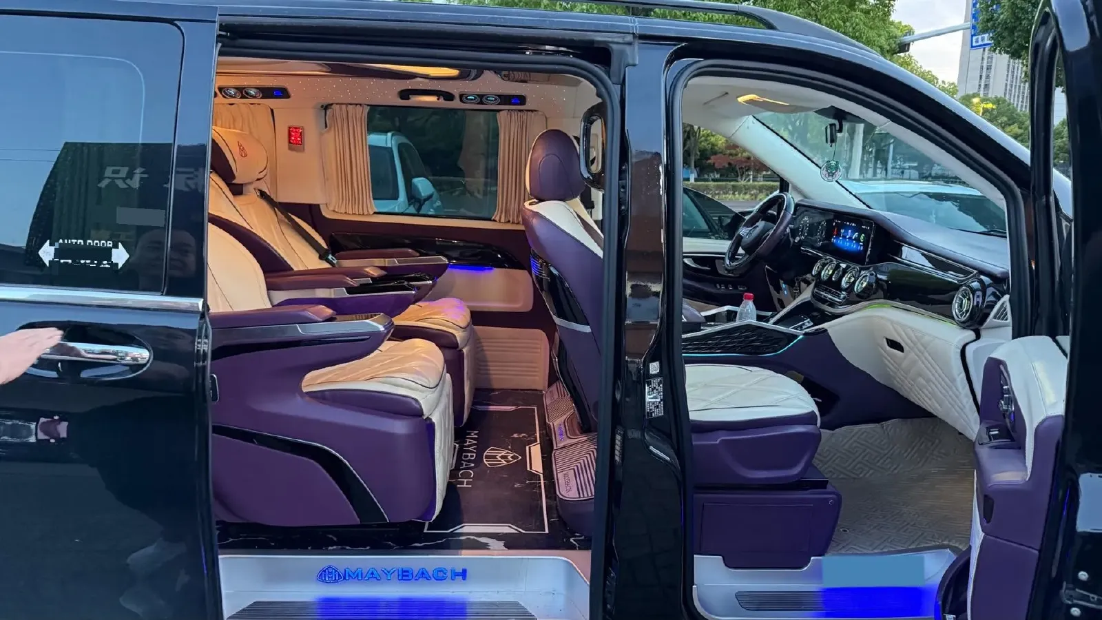 2023 Mercedes-Benz Vito 2.0T 211HP L4 9AT,autocango,china used car exporter,china ev exporter,chinese used car exporter,chinese used ev exporter