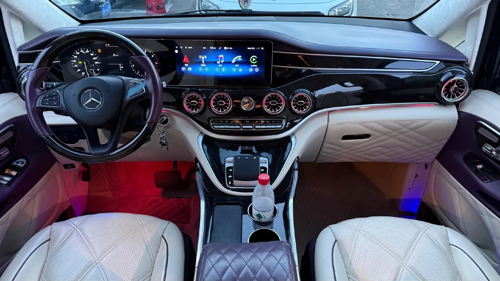2023 Mercedes-Benz Vito 2.0T 211HP L4 9AT,autocango,china used car exporter,china ev exporter,chinese used car exporter,chinese used ev exporter