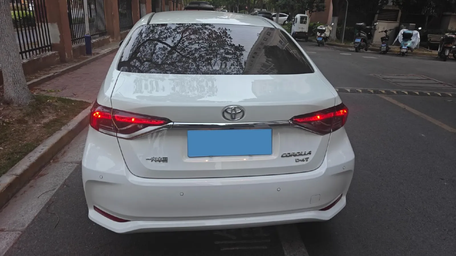 2022 Toyota Corolla 1.2T 116HP L4 CVT,autocango,china used car exporter,china ev exporter,chinese used car exporter,chinese used ev exporter