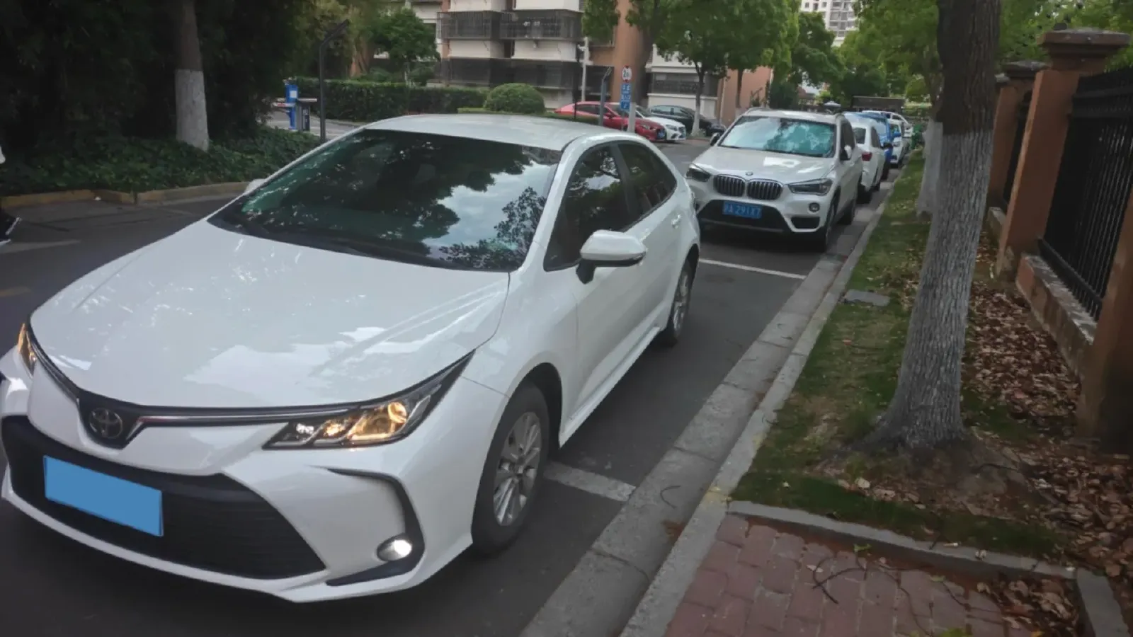2022 Toyota Corolla 1.2T 116HP L4 CVT,autocango,china used car exporter,china ev exporter,chinese used car exporter,chinese used ev exporter