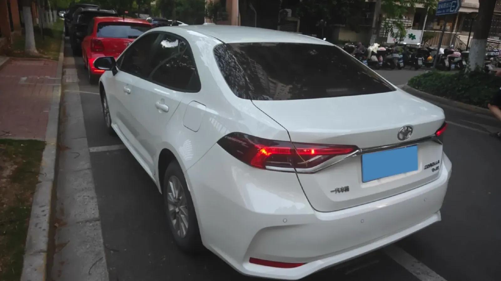 2022 Toyota Corolla 1.2T 116HP L4 CVT,autocango,china used car exporter,china ev exporter,chinese used car exporter,chinese used ev exporter