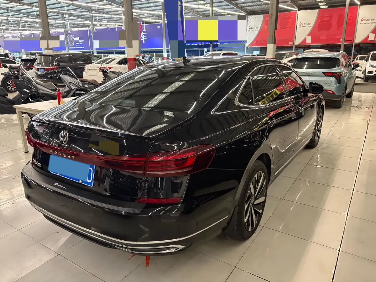 2025 Volkswagen Passat 2.0T 220HP L4 7DCT,autocango,china used car exporter,china ev exporter,chinese used car exporter,chinese used ev exporter