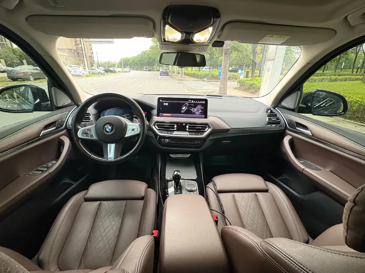 2023 BMW X3 2.0T 245HP L4 8AT,autocango,china used car exporter,china ev exporter,chinese used car exporter,chinese used ev exporter