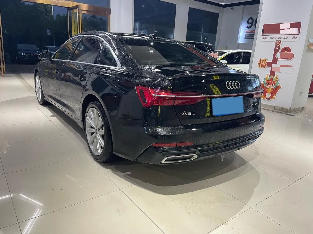 2022 Audi A6L 2.0T 224HP L4 7DCT,autocango,china used car exporter,china ev exporter,chinese used car exporter,chinese used ev exporter