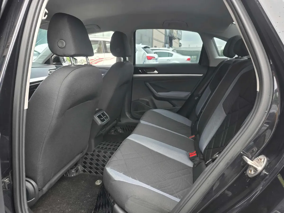 2023 Volkswagen Lavida 1.5L 110HP L4 6AT,autocango,china used car exporter,china ev exporter,chinese used car exporter,chinese used ev exporter
