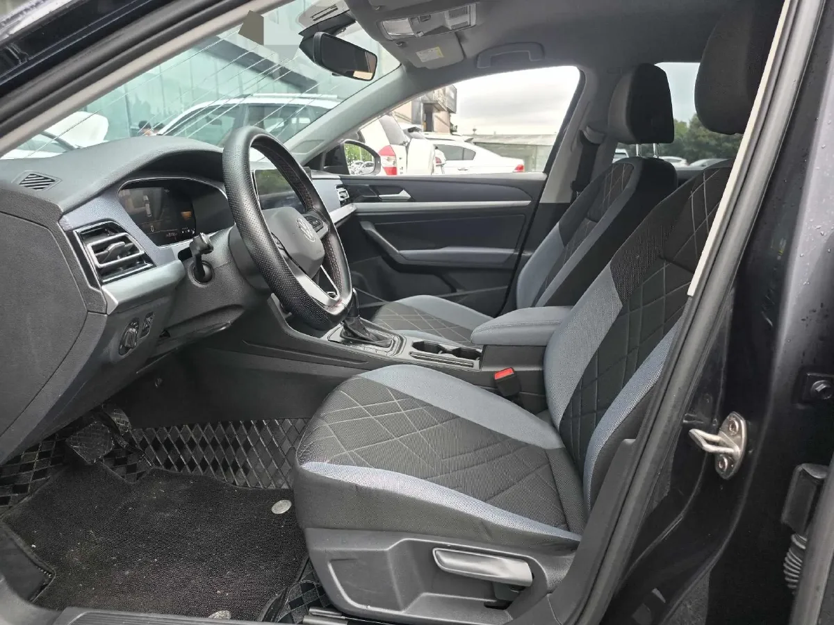 2023 Volkswagen Lavida 1.5L 110HP L4 6AT,autocango,china used car exporter,china ev exporter,chinese used car exporter,chinese used ev exporter