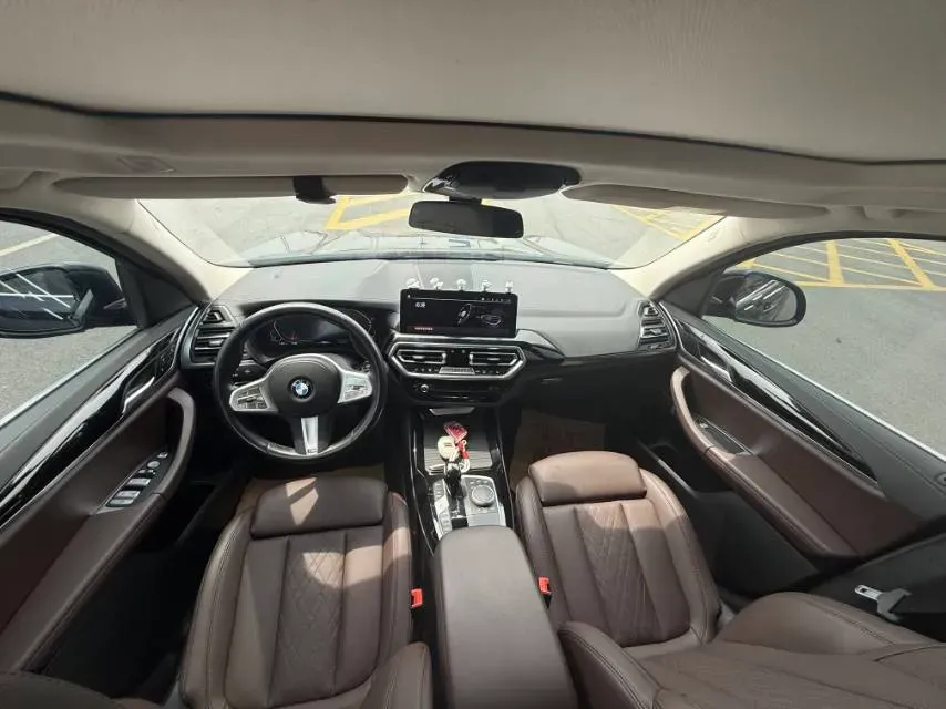 2022 BMW X3 2.0T 184HP L4 8AT,autocango,china used car exporter,china ev exporter,chinese used car exporter,chinese used ev exporter