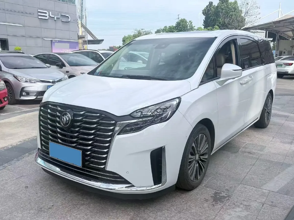 2022 Buick GL8 2.0T 237HP L4 9AT,autocango,china used car exporter,china ev exporter,chinese used car exporter,chinese used ev exporter