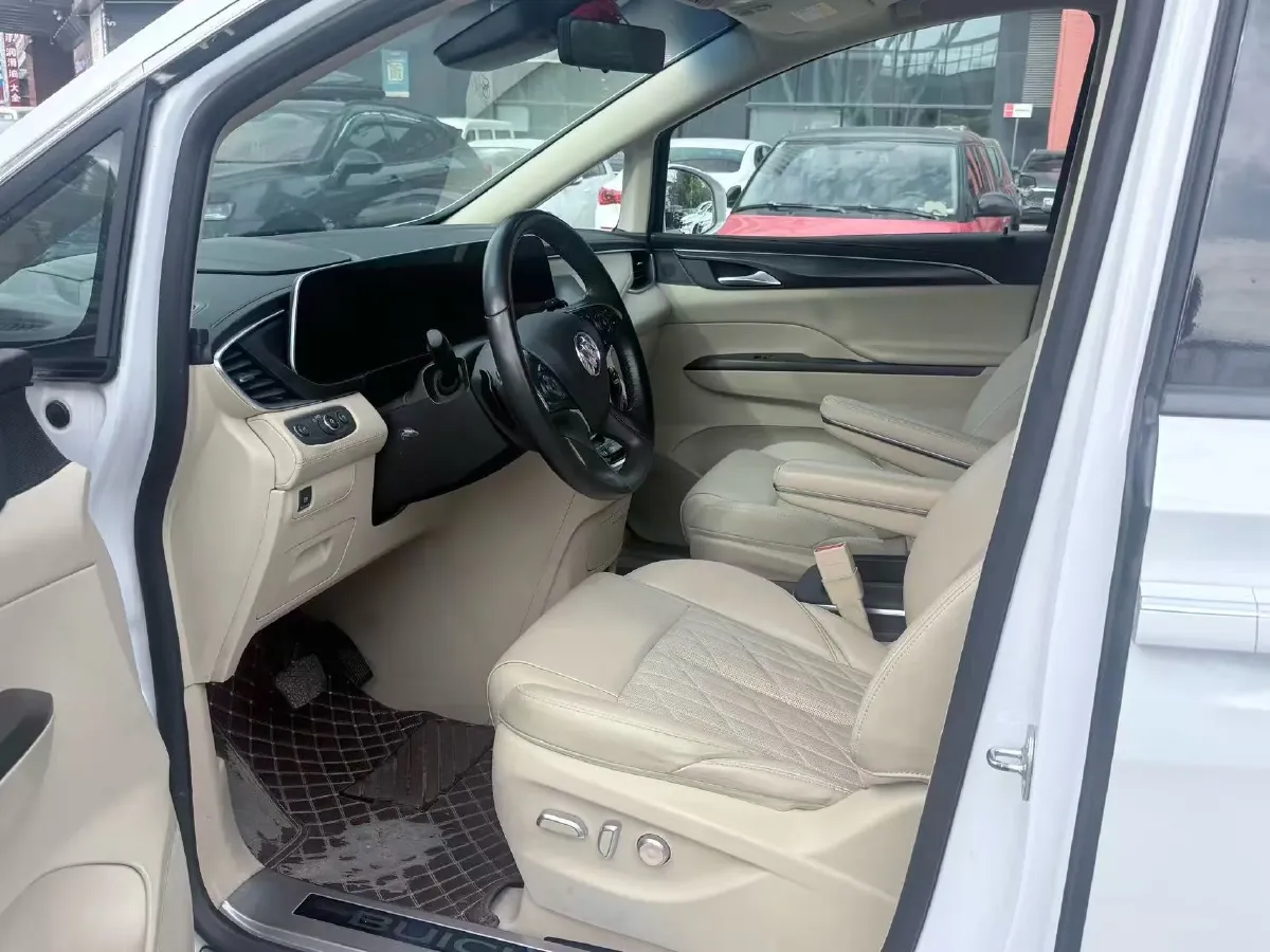 2022 Buick GL8 2.0T 237HP L4 9AT,autocango,china used car exporter,china ev exporter,chinese used car exporter,chinese used ev exporter