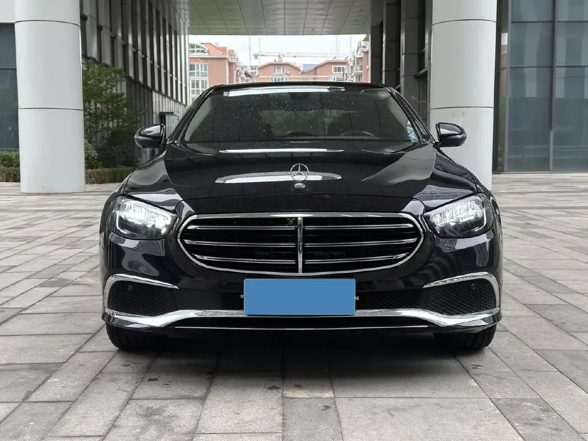 2021 Mercedes-Benz E Class 2.0T 258HP L4 9AT,autocango,china used car exporter,china ev exporter,chinese used car exporter,chinese used ev exporter