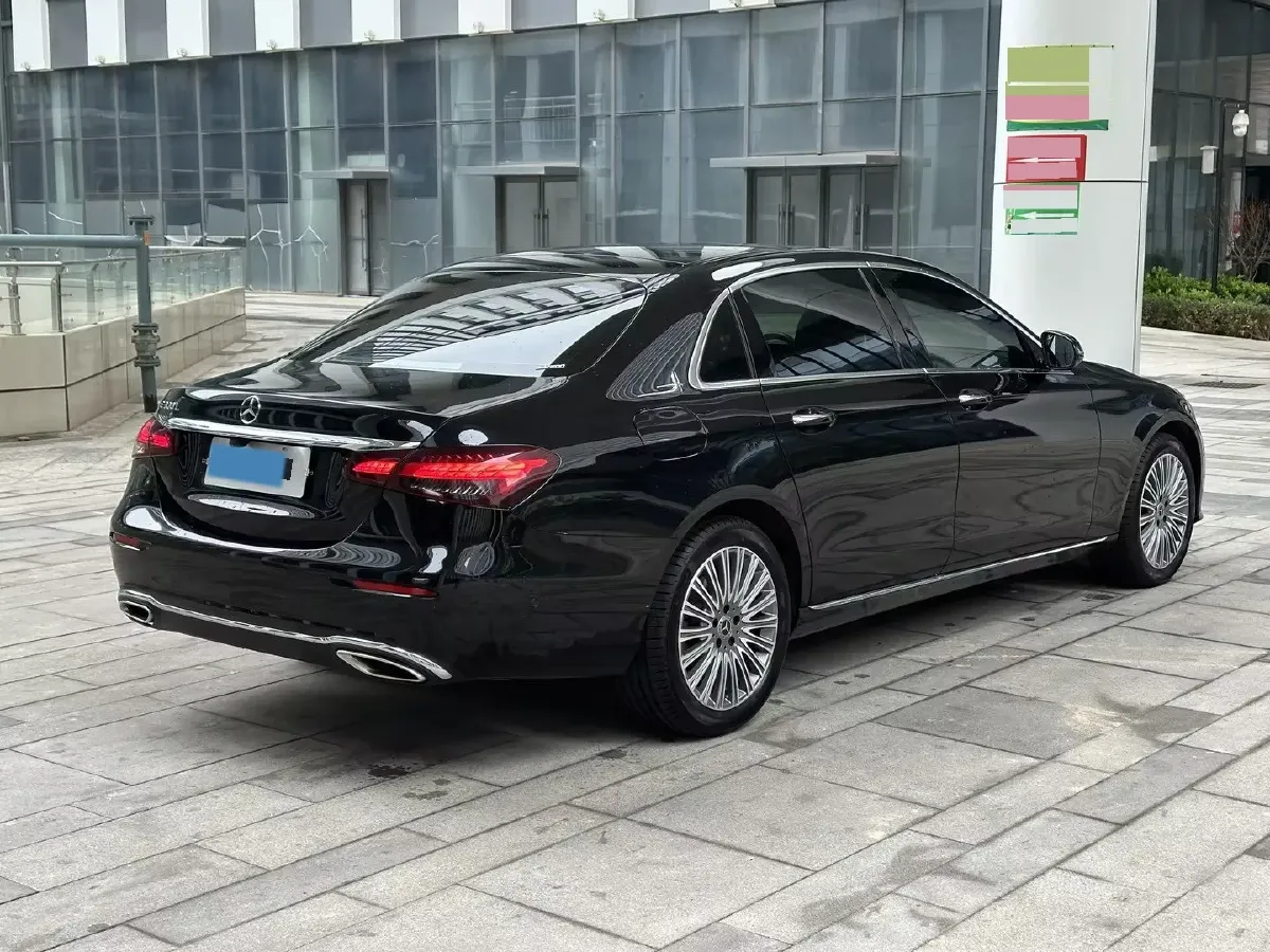 2021 Mercedes-Benz E Class 2.0T 258HP L4 9AT,autocango,china used car exporter,china ev exporter,chinese used car exporter,chinese used ev exporter