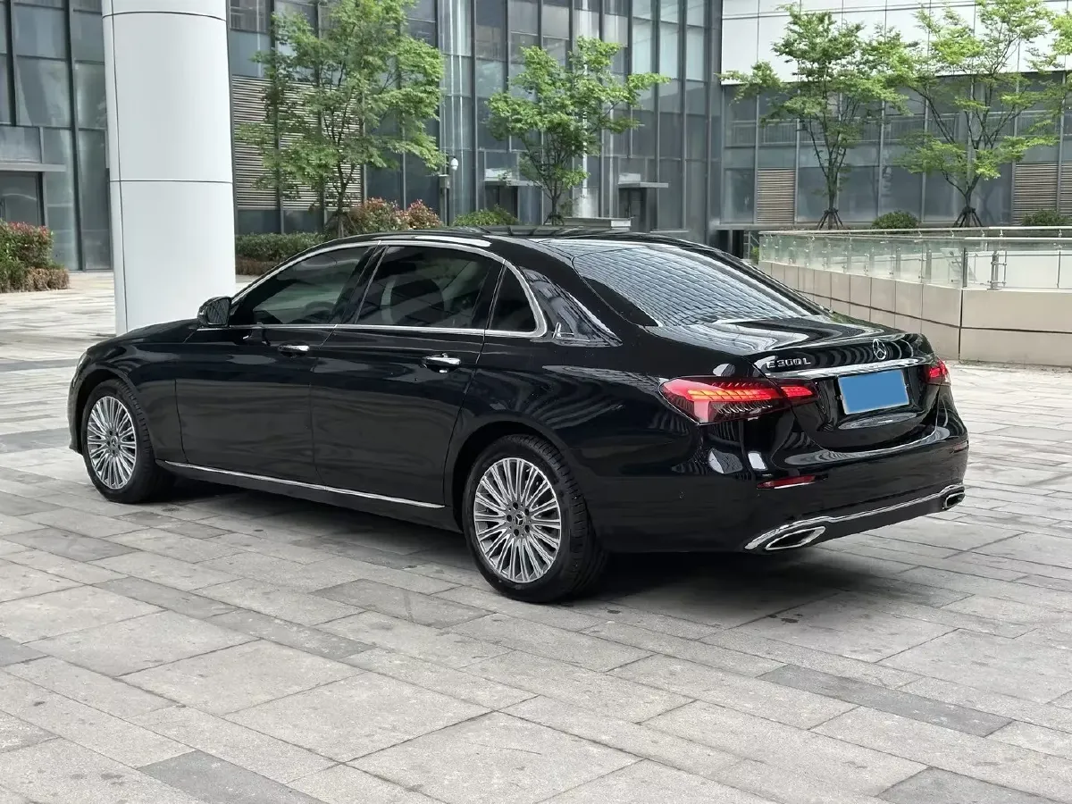 2021 Mercedes-Benz E Class 2.0T 258HP L4 9AT,autocango,china used car exporter,china ev exporter,chinese used car exporter,chinese used ev exporter