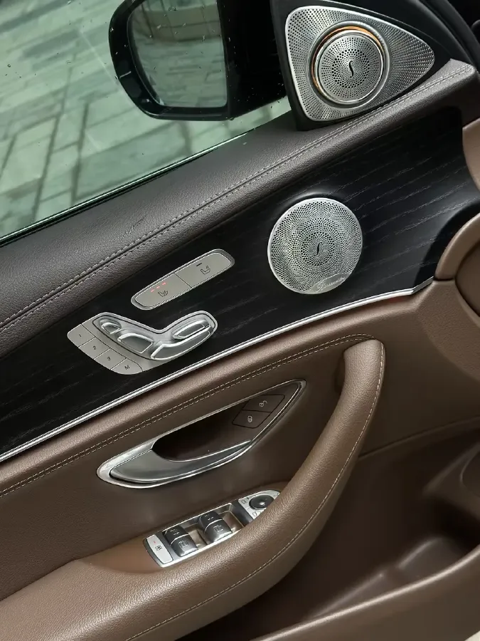 2021 Mercedes-Benz E Class 2.0T 258HP L4 9AT,autocango,china used car exporter,china ev exporter,chinese used car exporter,chinese used ev exporter