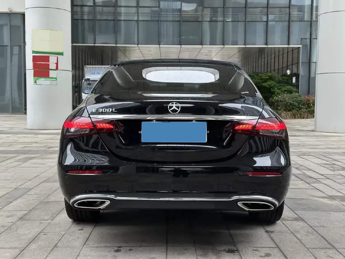2021 Mercedes-Benz E Class 2.0T 258HP L4 9AT,autocango,china used car exporter,china ev exporter,chinese used car exporter,chinese used ev exporter