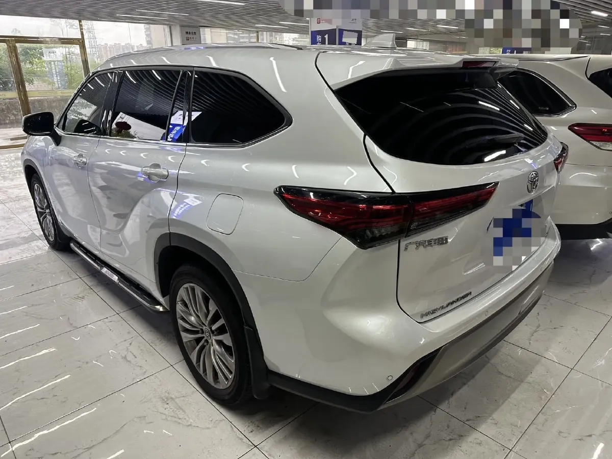 2024 Toyota Highlander 2.0T 248HP L4 8AT,autocango,china used car exporter,china ev exporter,chinese used car exporter,chinese used ev exporter