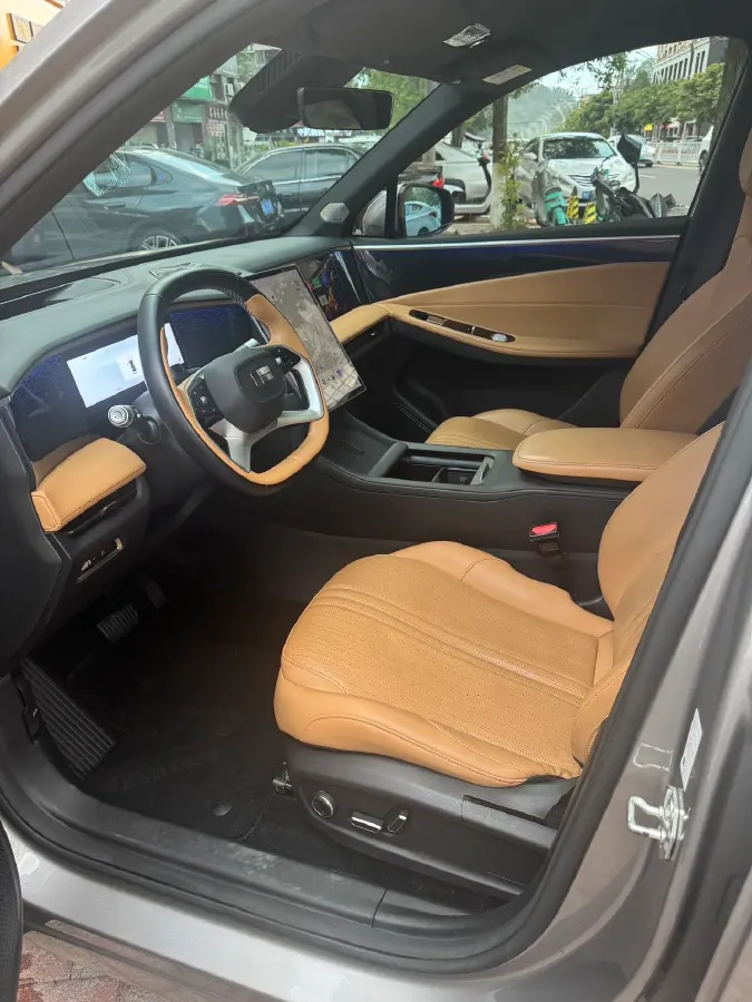 2023 Geely Galaxy L7 1.5T 163HP L4 3DHT PHEV 18.7KWH,autocango,china used car exporter,china ev exporter,chinese used car exporter,chinese used ev exporter