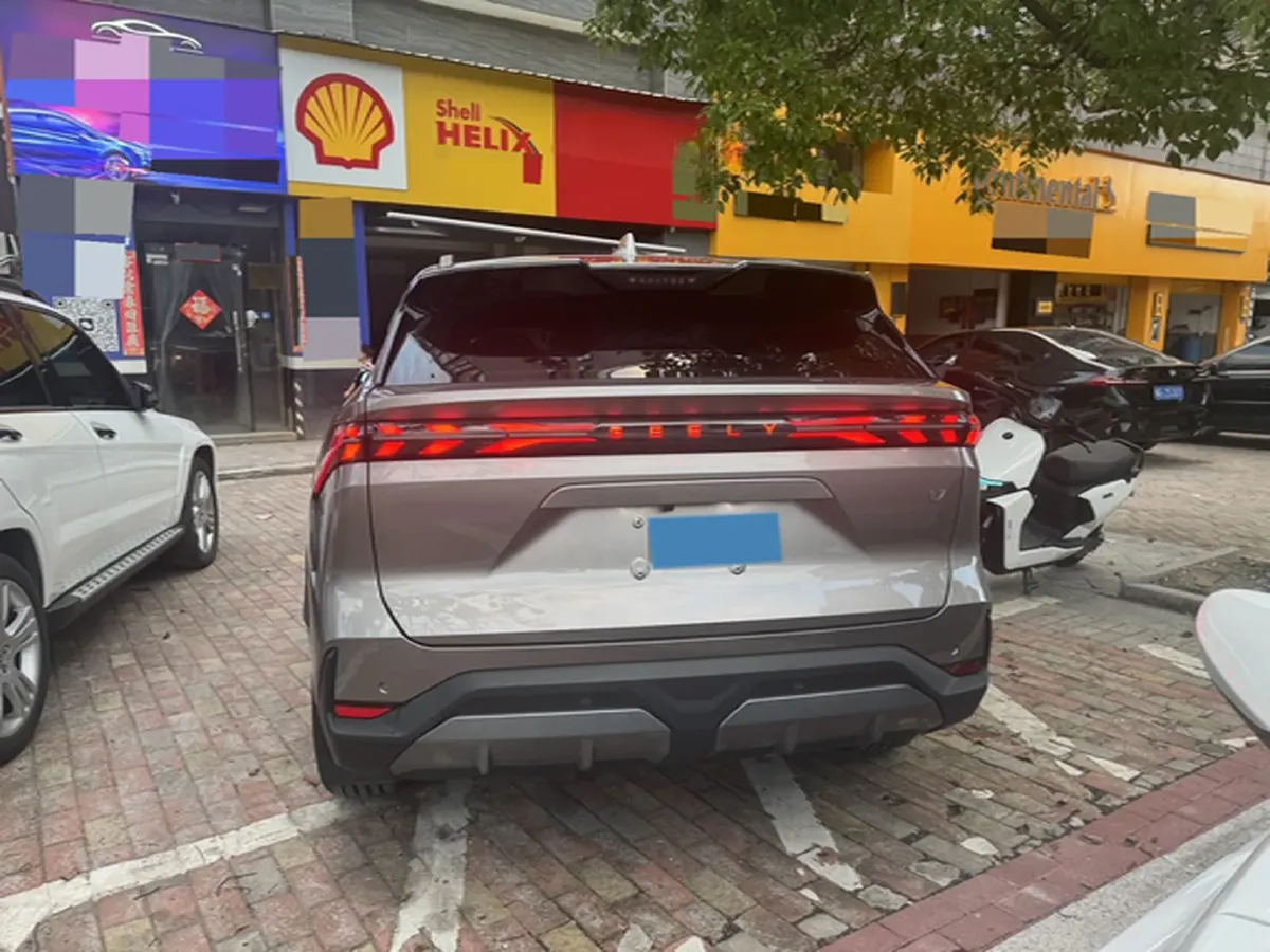 2023 Geely Galaxy L7 1.5T 163HP L4 3DHT PHEV 18.7KWH,autocango,china used car exporter,china ev exporter,chinese used car exporter,chinese used ev exporter