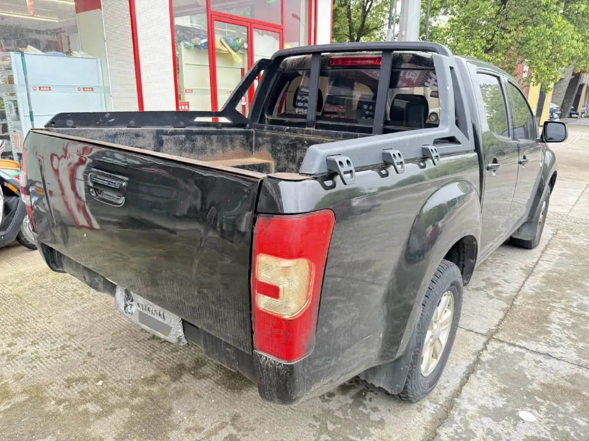2020 Isuzu RE-MAX Jim 2.8T 120HP L4 5MT,autocango,china used car exporter,china ev exporter,chinese used car exporter,chinese used ev exporter