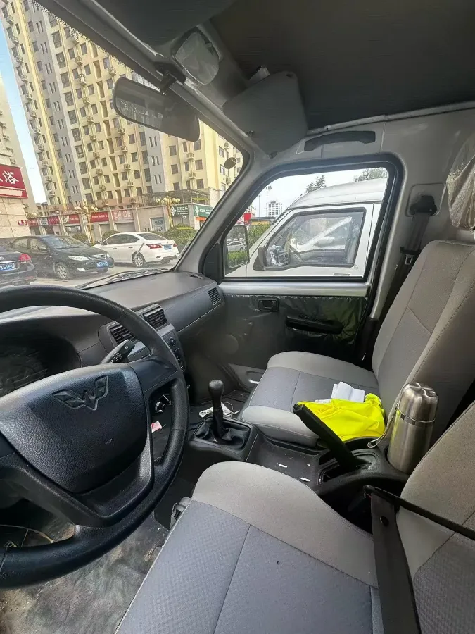 2023 WuLing ZhiGuang Mini Truck 1.5L 102HP L4 5MT,autocango,china used car exporter,china ev exporter,chinese used car exporter,chinese used ev exporter