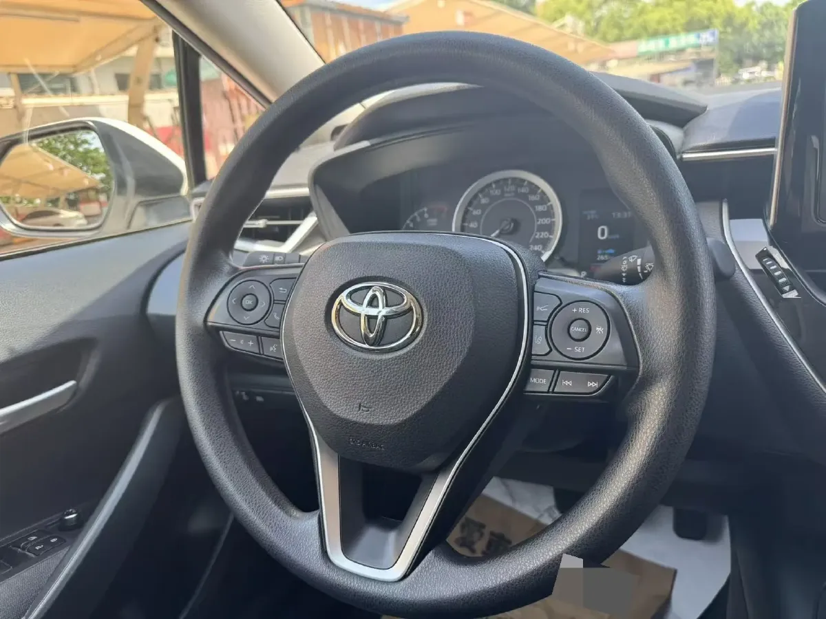 2021 Toyota Corolla 1.2T 116HP L4 CVT,autocango,china used car exporter,china ev exporter,chinese used car exporter,chinese used ev exporter
