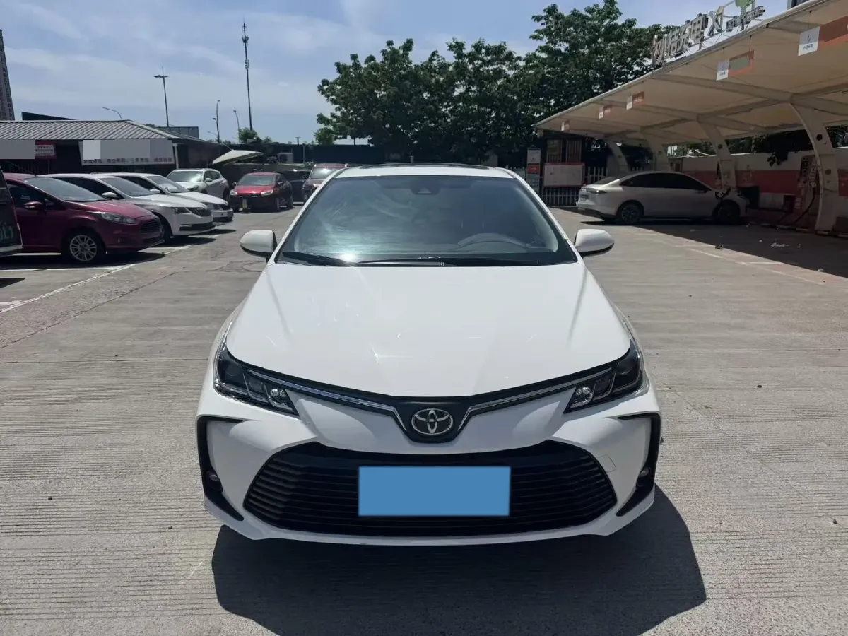 2021 Toyota Corolla 1.2T 116HP L4 CVT,autocango,china used car exporter,china ev exporter,chinese used car exporter,chinese used ev exporter