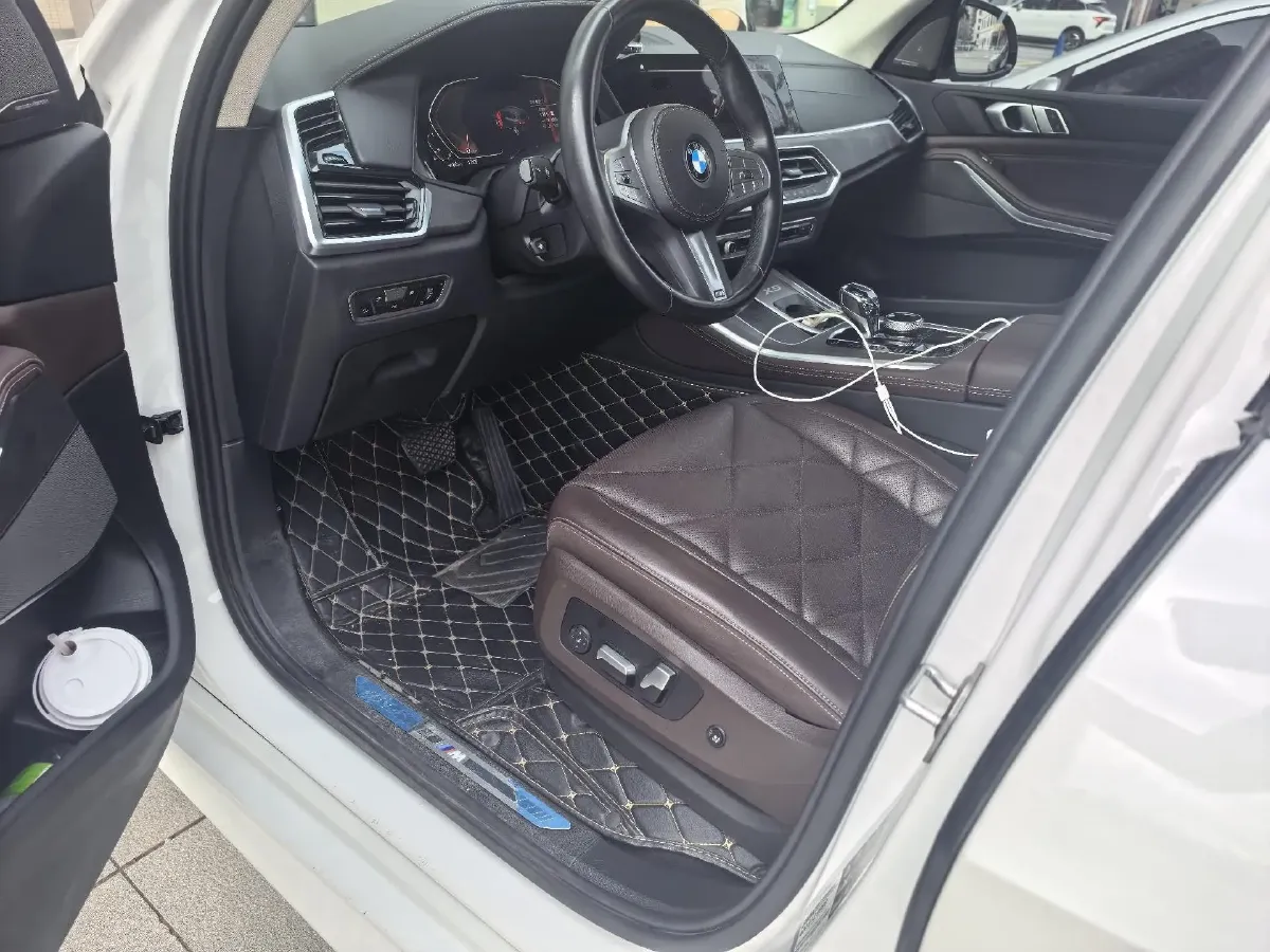 2022 BMW X5 2.0T 245HP L4 8AT,autocango,china used car exporter,china ev exporter,chinese used car exporter,chinese used ev exporter
