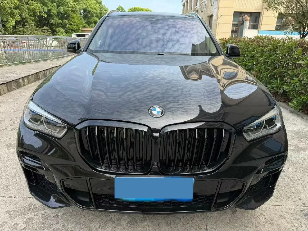 2022 BMW X5 2.0T 245HP L4 8AT,autocango,china used car exporter,china ev exporter,chinese used car exporter,chinese used ev exporter