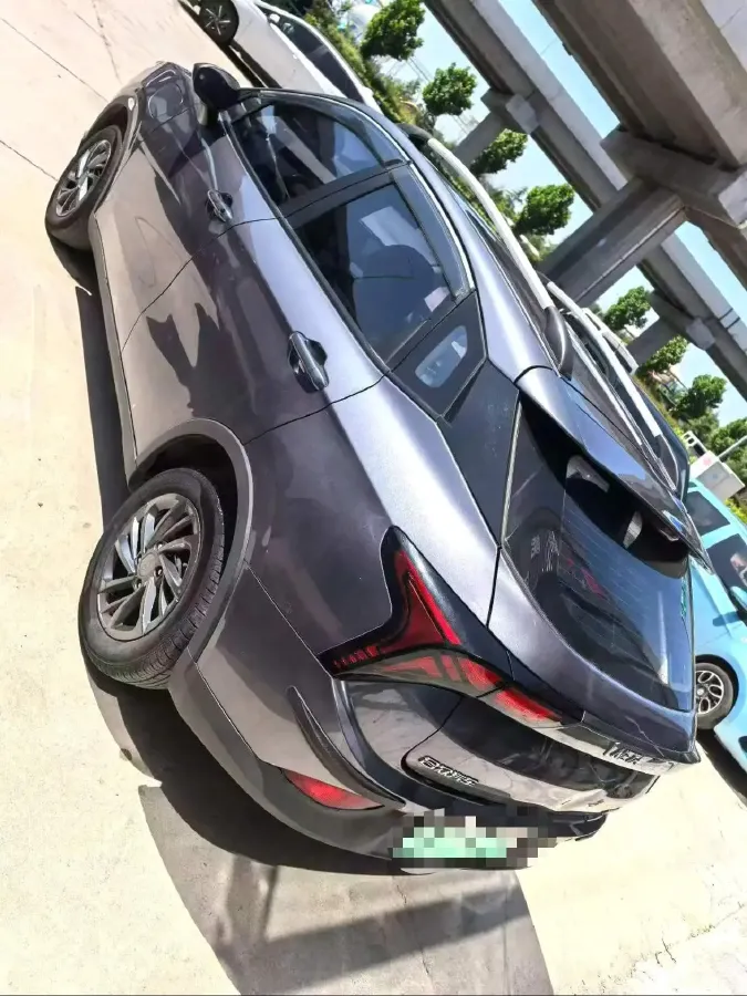 2022 ChangAn Oshan X7 Plus 1.5T 188HP L4 7DCT,autocango,china used car exporter,china ev exporter,chinese used car exporter,chinese used ev exporter