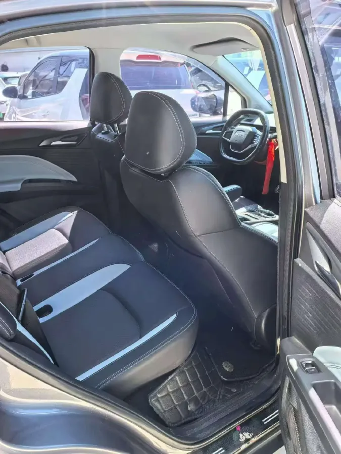 2022 ChangAn Oshan X7 Plus 1.5T 188HP L4 7DCT,autocango,china used car exporter,china ev exporter,chinese used car exporter,chinese used ev exporter