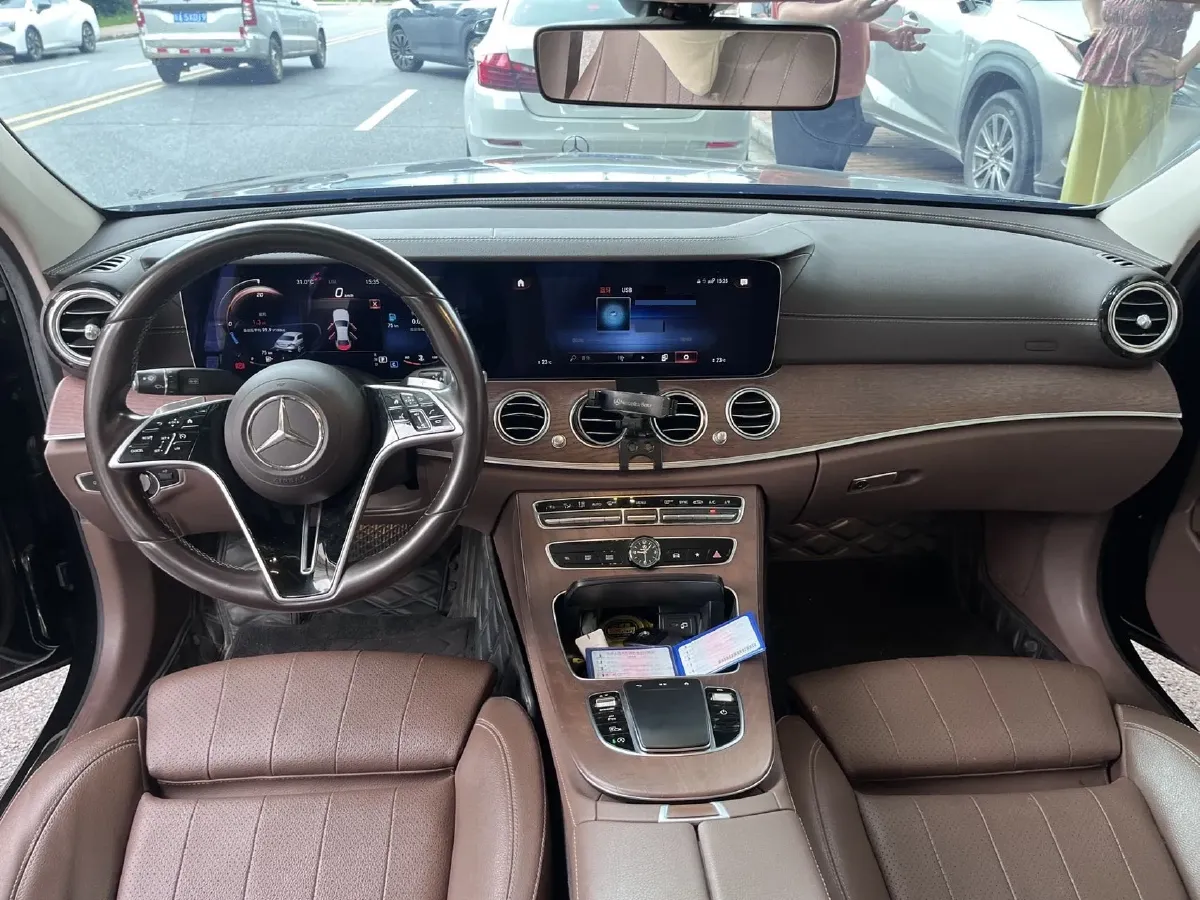 2022 Mercedes-Benz E Class 2.0T 197HP L4 9AT,autocango,china used car exporter,china ev exporter,chinese used car exporter,chinese used ev exporter
