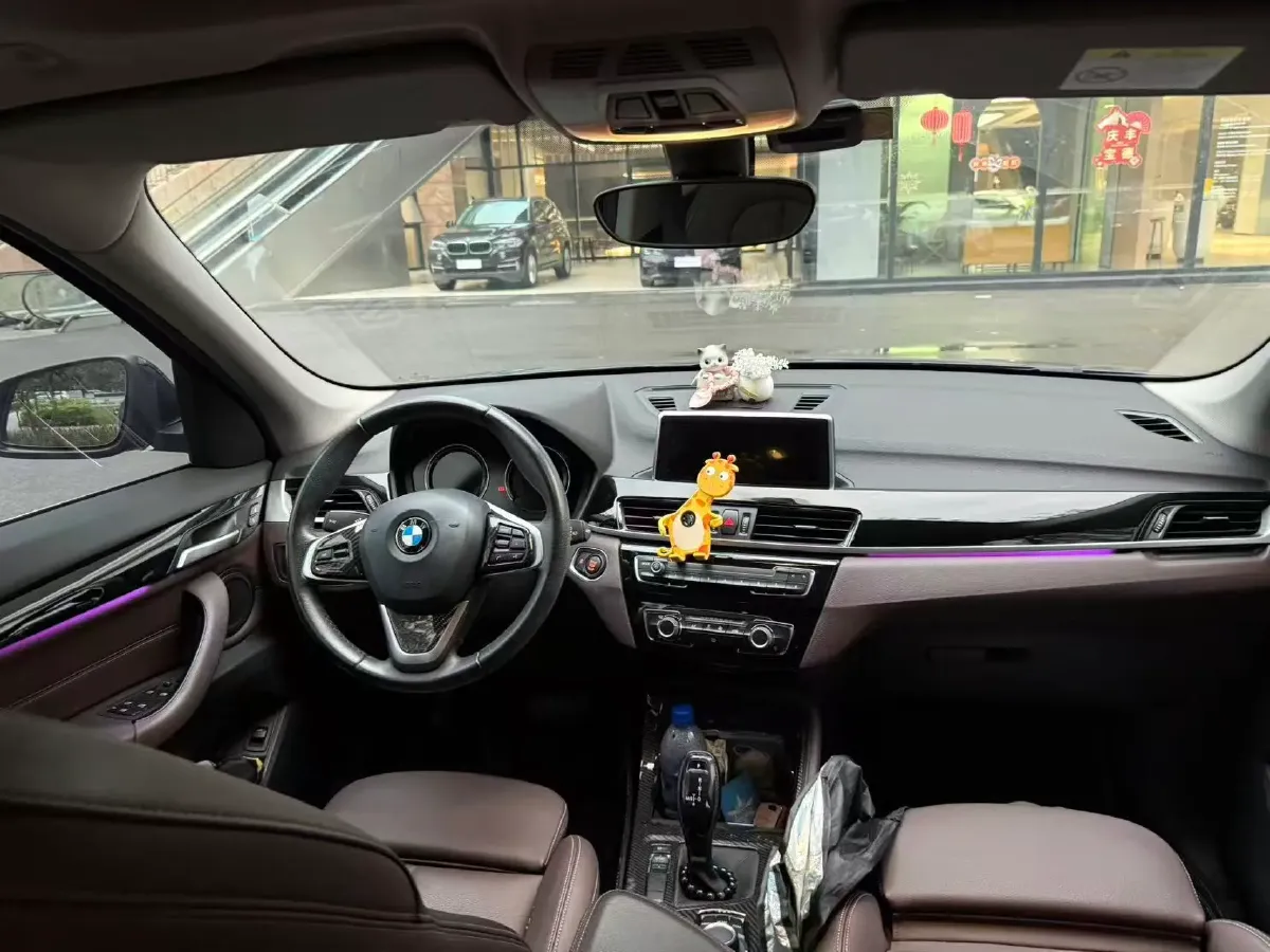 2020 BMW X1 1.5T 140HP L3 7DCT,autocango,china used car exporter,china ev exporter,chinese used car exporter,chinese used ev exporter