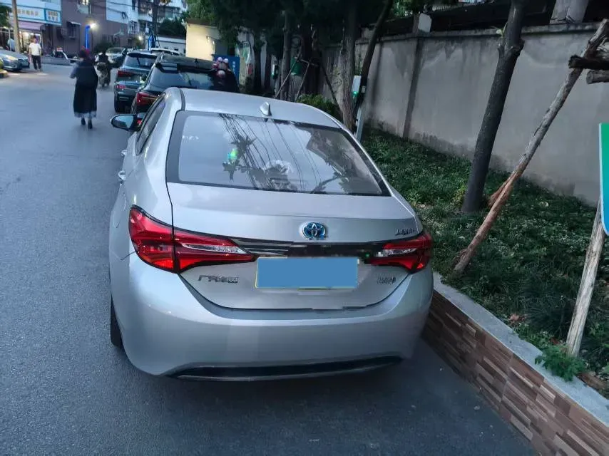 2019 Toyota Camry 2.5L 209HP L4 8AT,autocango,china used car exporter,china ev exporter,chinese used car exporter,chinese used ev exporter