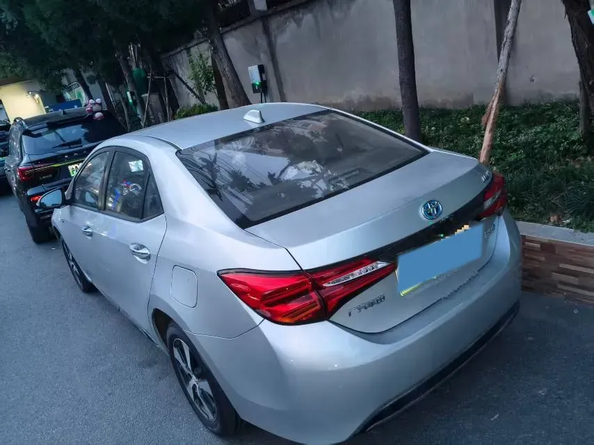 2019 Toyota Camry 2.5L 209HP L4 8AT,autocango,china used car exporter,china ev exporter,chinese used car exporter,chinese used ev exporter