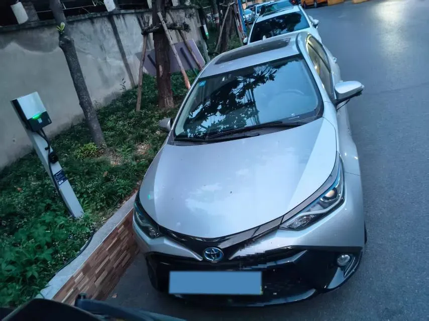 2019 Toyota Camry 2.5L 209HP L4 8AT,autocango,china used car exporter,china ev exporter,chinese used car exporter,chinese used ev exporter