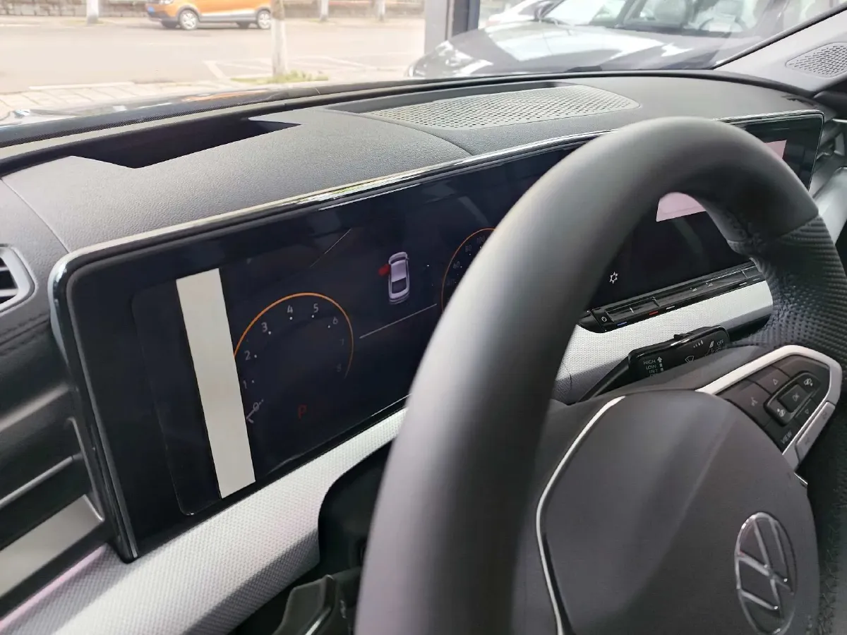 2025 Volkswagen Lamando 1.4T 150HP L4 7DCT,autocango,china used car exporter,china ev exporter,chinese used car exporter,chinese used ev exporter